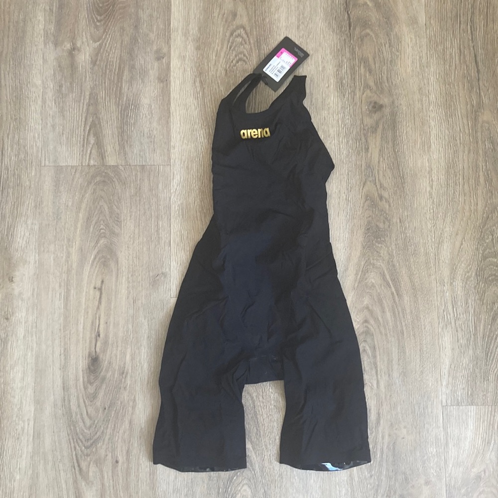 Women arena kneeskin power glide size 26
